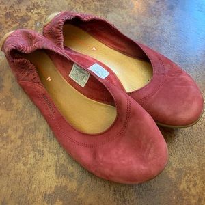 Merrell slip on flats size 8